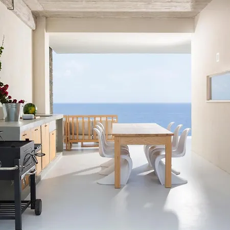 别墅 Kuro House - Oceanfront Luxury & 25m Pool Achlia